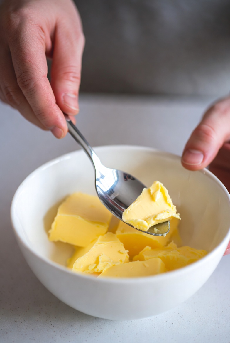 BUTTER
