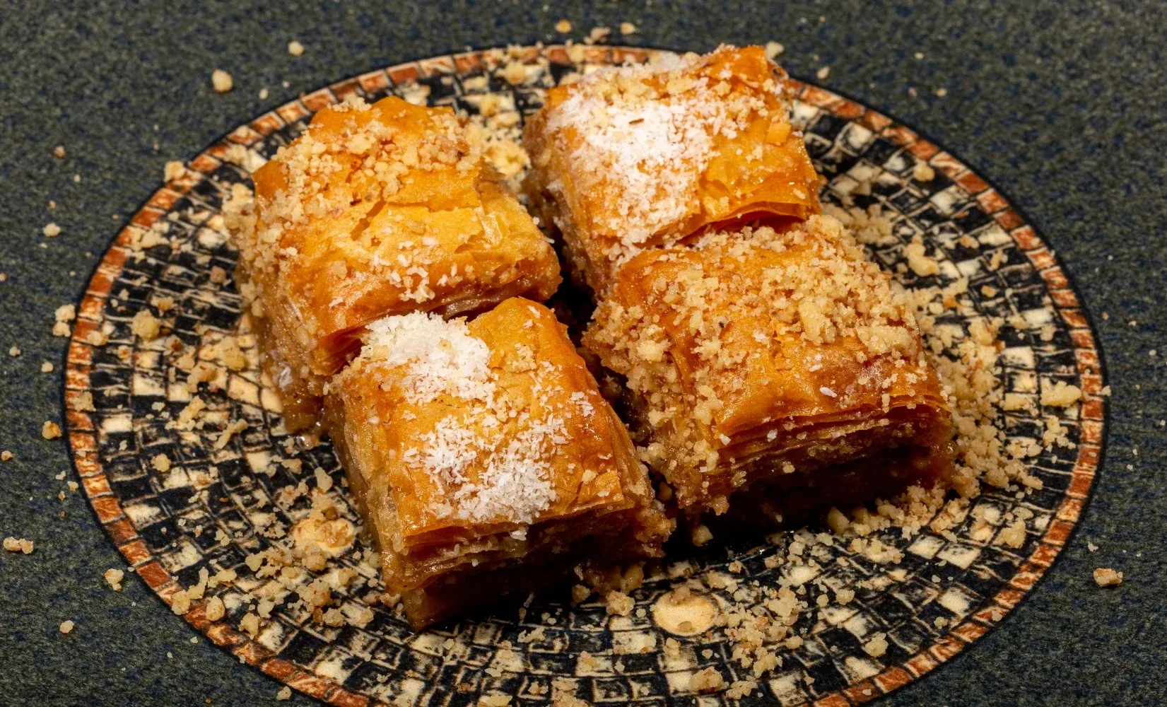 WALNUTS BACLAVA